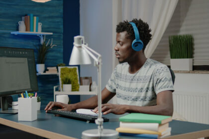 The Best Online Learning Platforms for Career Advancement in 2025