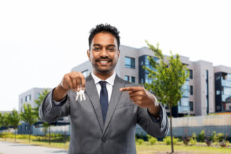 Mastering the Art of Negotiation: How Real Estate Agents Secure the Best Deals