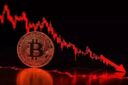 Bitcoin Crashes Toward $80,000: What’s Driving the Sudden Sell-Off?